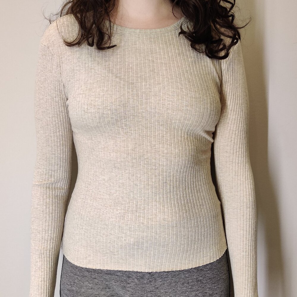 Urban Outfitters Ribbed Cream Crop Top Medium